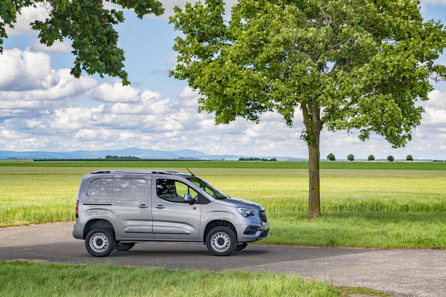  Opel Combo Cargo 4x4 2019 года  (фото 27 из 39)